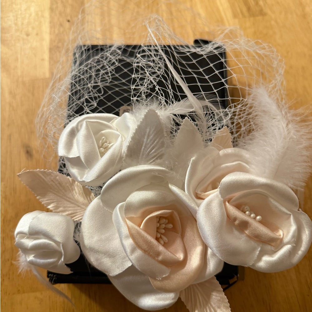 Bird Cage Veil - Chic Floral with Baby Pink and Cream Roses